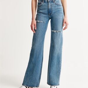 Abercrombie High-Rise 90s Relaxed Jeans
